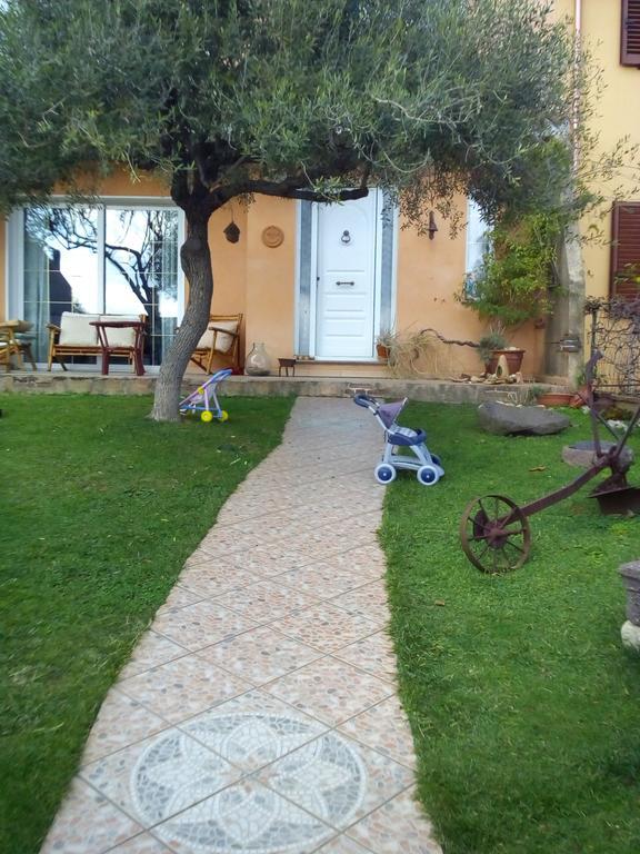 Il Tarlo Bed and Breakfast Seneghe Exterior foto